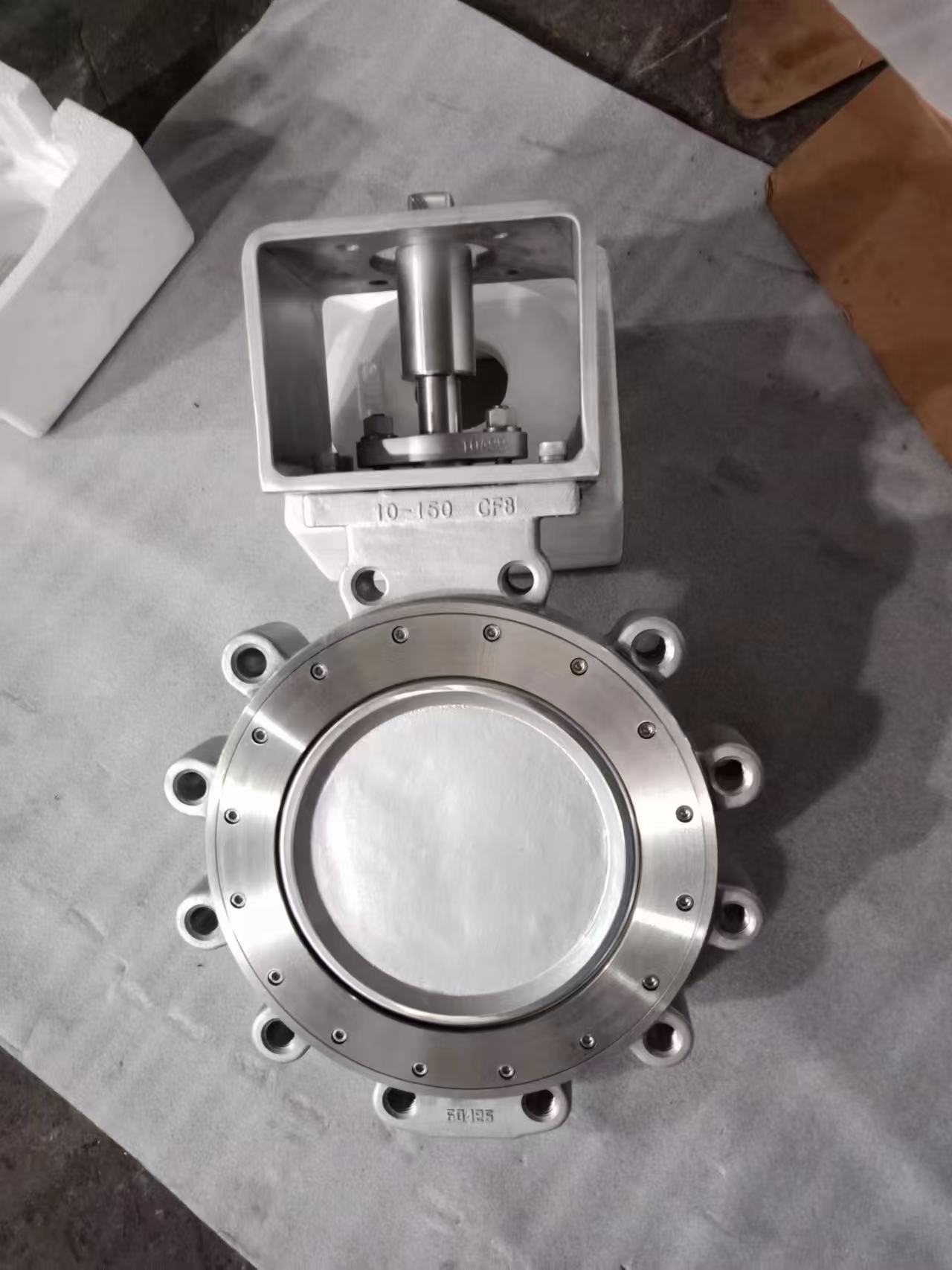 Double eccentric high performance butterfly valve lug type stainless steel